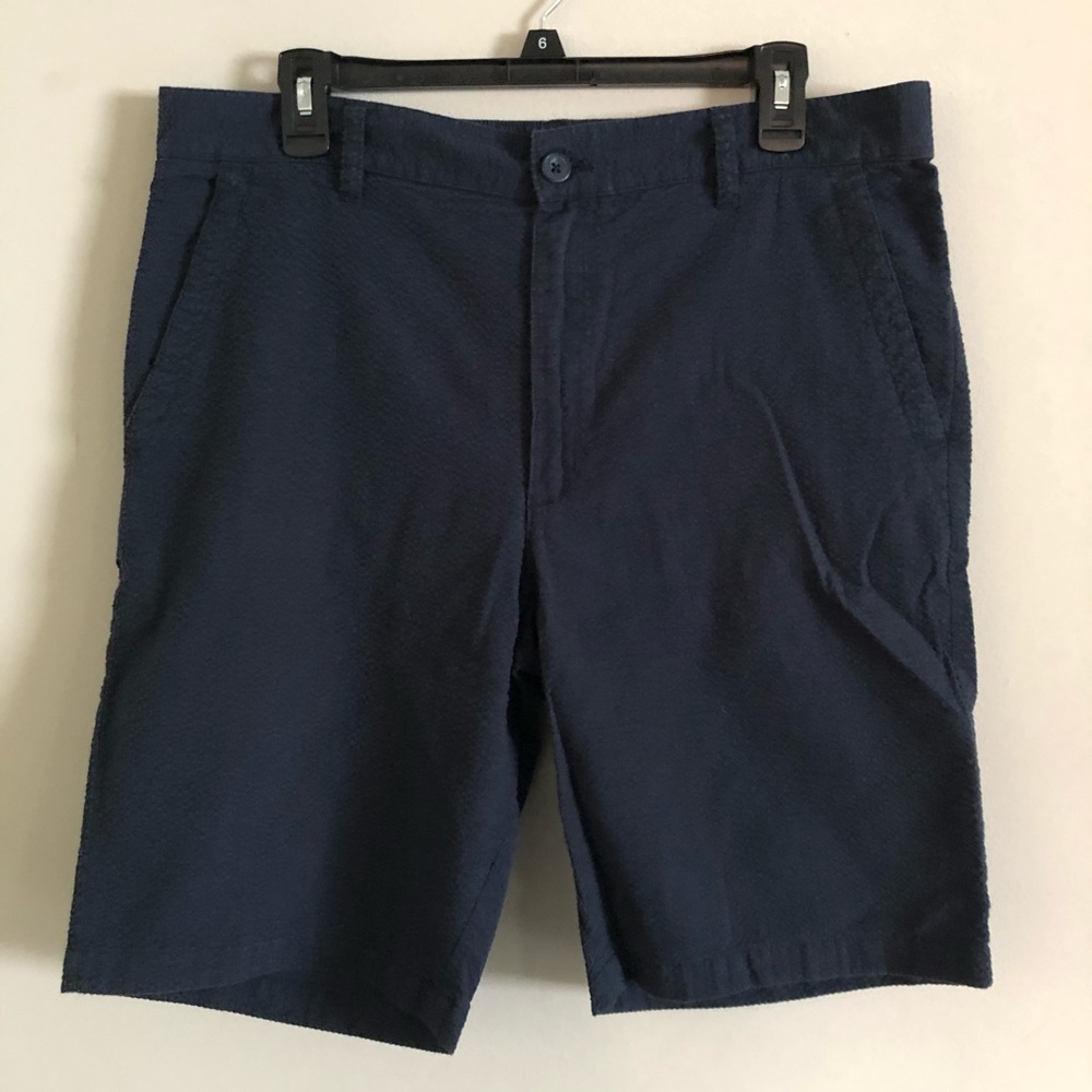 Five Four navy blue flat front shorts 34W classic